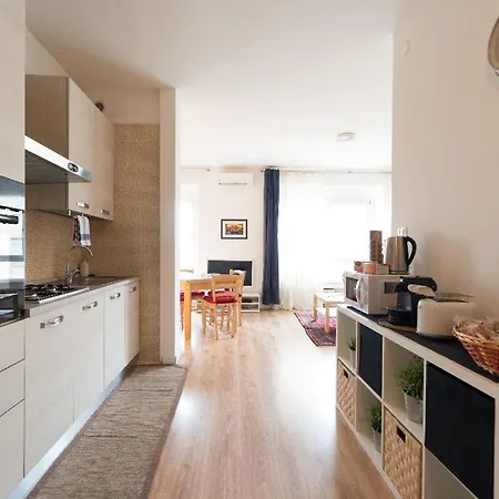 公寓 Bright Studio Centrally Located *