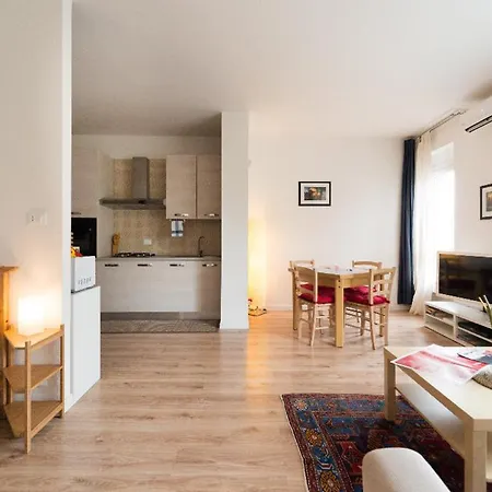 Bright Studio Centrally Located 梅斯特雷