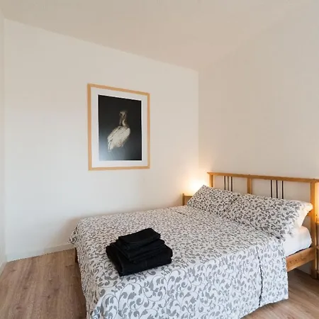 Bright Studio Centrally Located